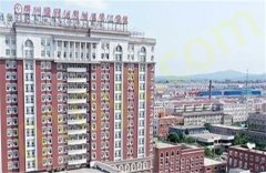 锦州医科大学附属第三医院整形美容中心隆鼻收费贵吗？假体隆鼻如何+医生